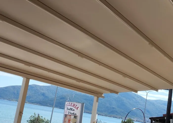 Bella Vista * Vrasná